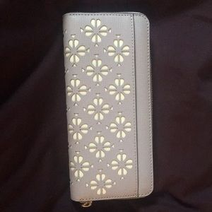 Nwt Kate Spade slim cont. wallet frozen Lila $178.